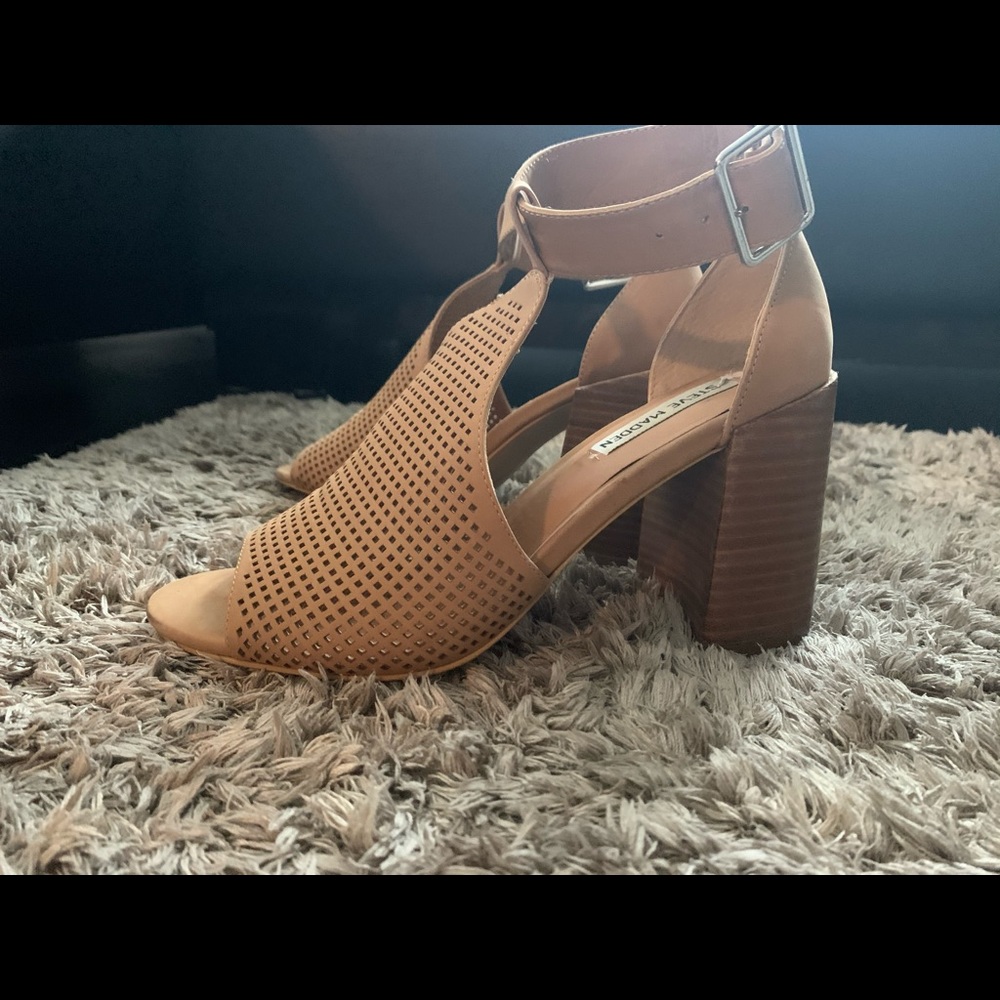 Steve Madden sandals